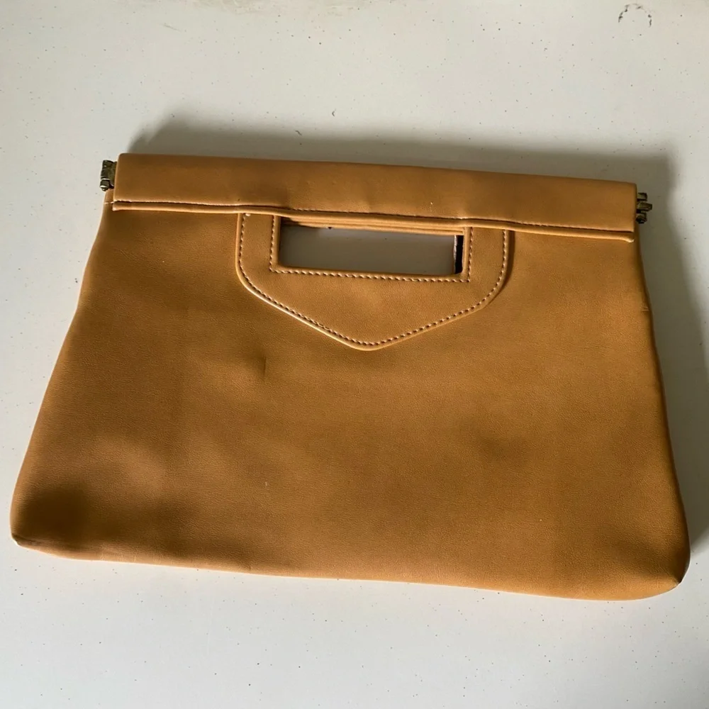 Elegant Tan Women's Clutch